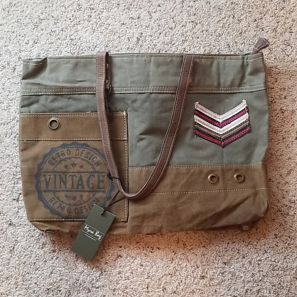 Military badge canvas tote